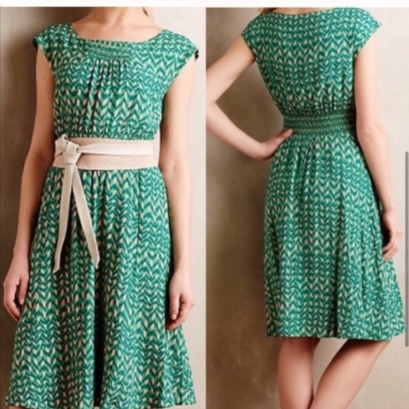 Anthropologie Maeve Evaline Dress Green Peach Chevron Pattern Smocking Sz M - Picture 1 of 13